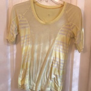 Lululemon 3/4 sleeve top